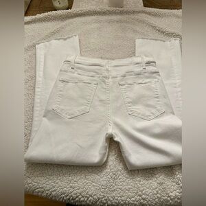 🤍🤍MOTHER White jeans with frayed bottom🤍